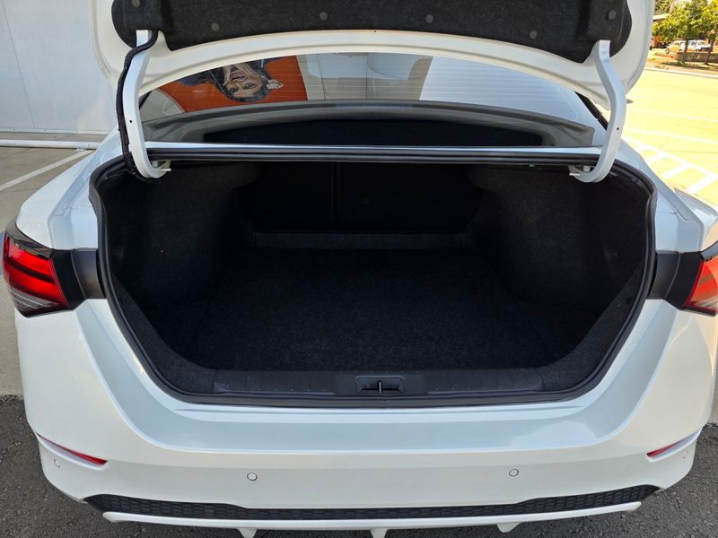 Nissan Sentra Advance 2.0 16V 2023/2023 AUTO NÍVEL VEÍCULOS SANTA CRUZ DO SUL / Carros no Vale