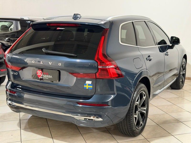 VOLVO XC60 2.0 T8 EXPRESS HÍBRIDO INSCRIPT 2021/2022 SUL SERRA MOTORS CAXIAS DO SUL / Carros no Vale VOLVO XC60 2.0 T8 EXPRESS HÍBRIDO INSCRIPT 2021/2022 SUL SERRA MOTORS CAXIAS DO SUL / Carros no Vale