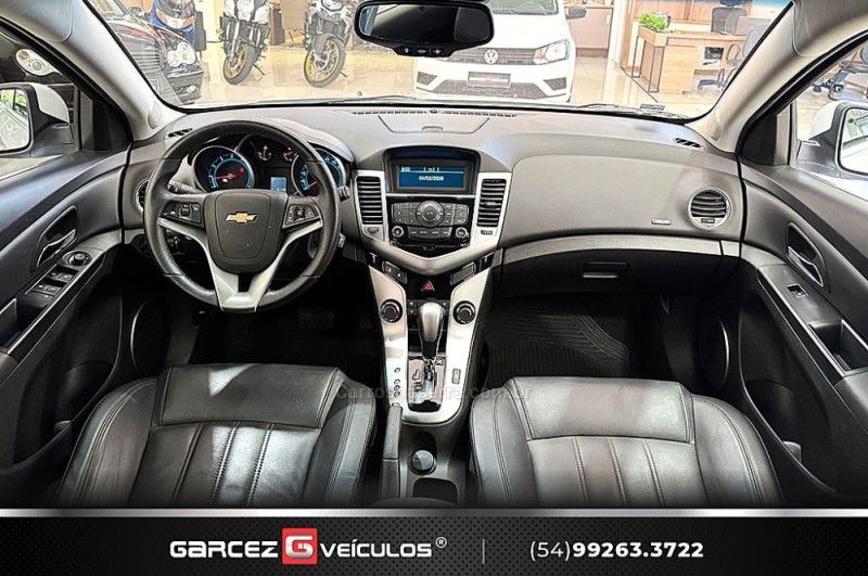 CHEVROLET CRUZE 1.8 LT SPORT6 16V 2016/2016 GARCEZ VEÍCULOS BENTO GONÇALVES / Carros no Vale