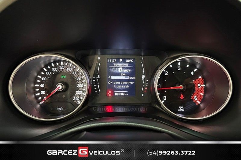 FIAT TORO 2.0 16V TURBO FREEDOM 4WD AT9 2018/2019 GARCEZ VEÍCULOS BENTO GONÇALVES / Carros no Vale