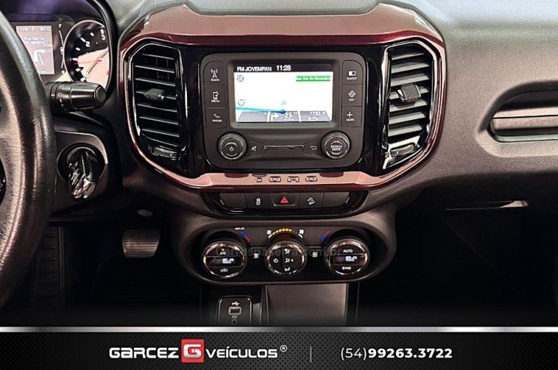 FIAT TORO 2.0 16V TURBO FREEDOM 4WD AT9 2018/2019 GARCEZ VEÍCULOS BENTO GONÇALVES / Carros no Vale