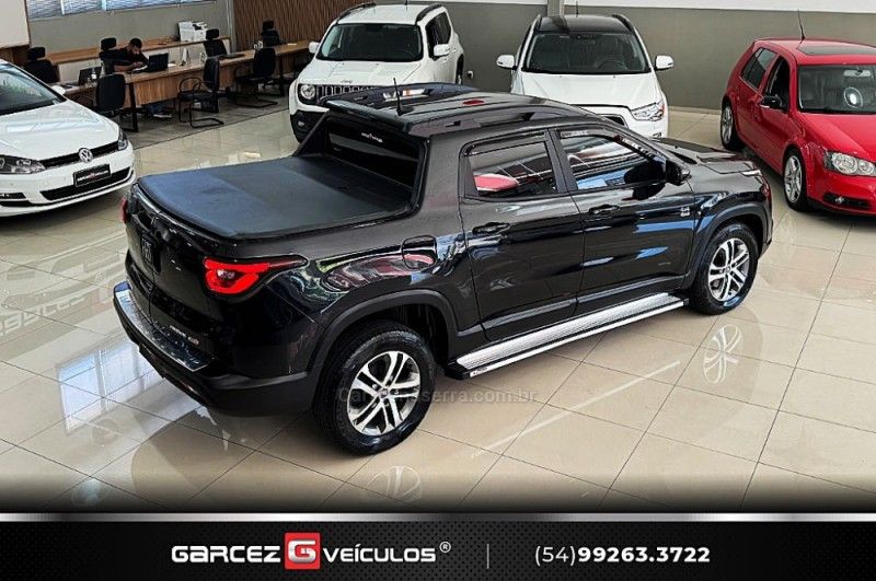 FIAT TORO 2.0 16V TURBO FREEDOM 4WD AT9 2018/2019 GARCEZ VEÍCULOS BENTO GONÇALVES / Carros no Vale