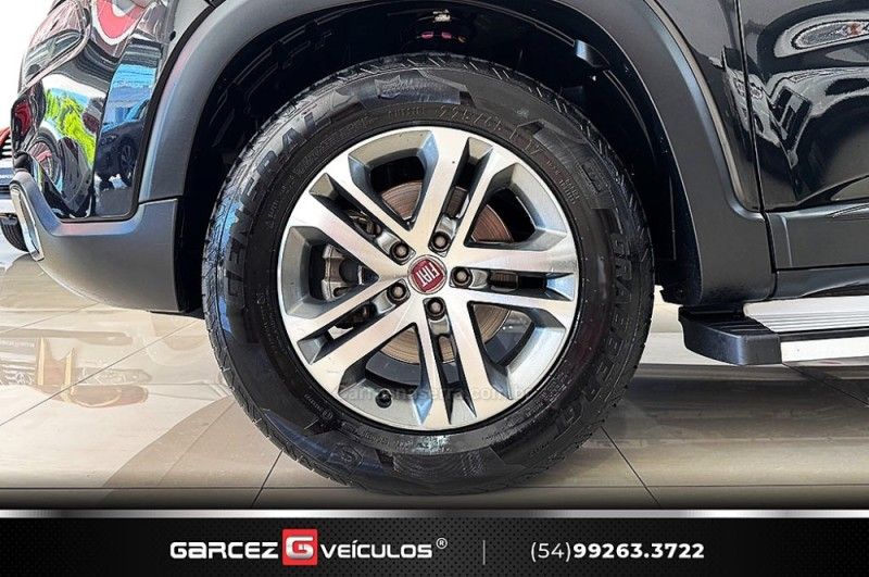 FIAT TORO 2.0 16V TURBO FREEDOM 4WD AT9 2018/2019 GARCEZ VEÍCULOS BENTO GONÇALVES / Carros no Vale
