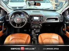 FIAT TORO 2.0 16V TURBO FREEDOM 4WD AT9 2018/2019 GARCEZ VEÍCULOS BENTO GONÇALVES / Carros no Vale