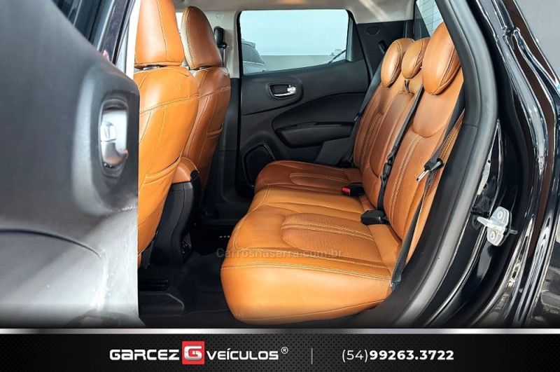 FIAT TORO 2.0 16V TURBO FREEDOM 4WD AT9 2018/2019 GARCEZ VEÍCULOS BENTO GONÇALVES / Carros no Vale