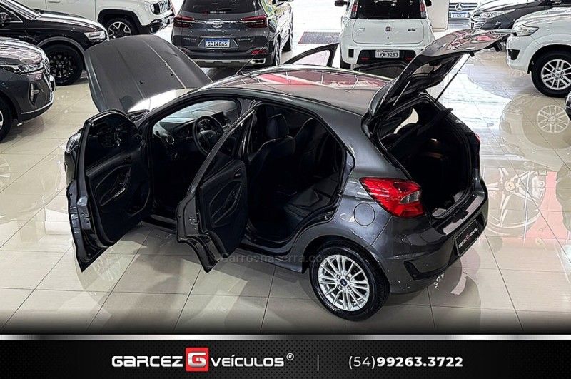 FORD KA 1.5 TITANIUM 12V 2018/2019 GARCEZ VEÍCULOS BENTO GONÇALVES / Carros no Vale FORD KA 1.5 TITANIUM 12V 2018/2019 GARCEZ VEÍCULOS BENTO GONÇALVES / Carros no Vale