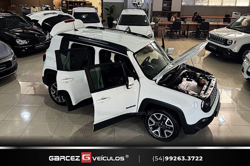 JEEP RENEGADE 2.0 16V TURBO LONGITUDE 4X4 2020/2020 GARCEZ VEÍCULOS BENTO GONÇALVES / Carros no Vale