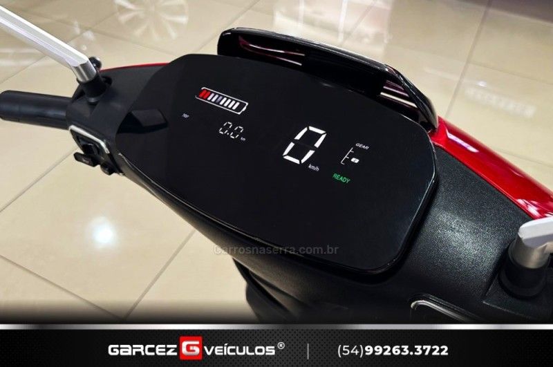OUTRAS SCOOTER ELÉTRICA 2025/2025 GARCEZ VEÍCULOS BENTO GONÇALVES / Carros no Vale
