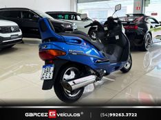 SUZUKI BURGMAN 400 2001/2001 GARCEZ VEÍCULOS BENTO GONÇALVES / Carros no Vale