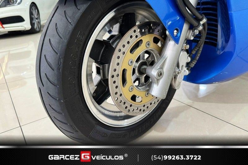 SUZUKI BURGMAN 400 2001/2001 GARCEZ VEÍCULOS BENTO GONÇALVES / Carros no Vale