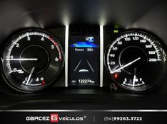 TOYOTA HILUX SW4 2.8 SRX 4X4 DIAMOND 16V TURBO 7 LUGARES 2022/2022 GARCEZ VEÍCULOS BENTO GONÇALVES / Carros no Vale
