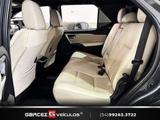 TOYOTA HILUX SW4 2.8 SRX 4X4 DIAMOND 16V TURBO 7 LUGARES 2022/2022 GARCEZ VEÍCULOS BENTO GONÇALVES / Carros no Vale