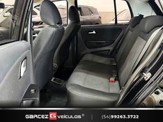 VOLKSWAGEN FOX 1.6 CONNECT 8V 2018/2019 GARCEZ VEÍCULOS BENTO GONÇALVES / Carros no Vale