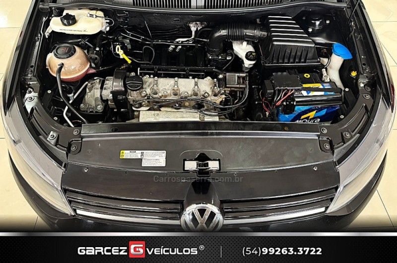 VOLKSWAGEN FOX 1.6 CONNECT 8V 2018/2019 GARCEZ VEÍCULOS BENTO GONÇALVES / Carros no Vale