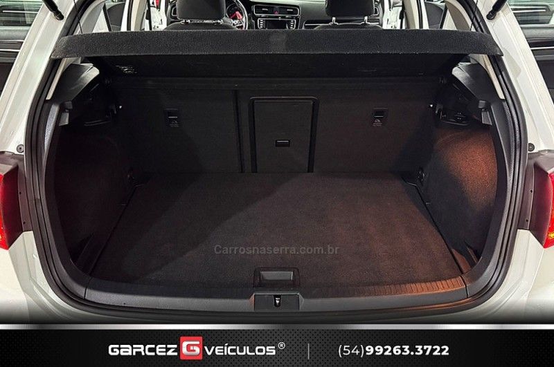 VOLKSWAGEN GOLF 1.4 TSI HIGHLINE 16V 2014/2015 GARCEZ VEÍCULOS BENTO GONÇALVES / Carros no Vale