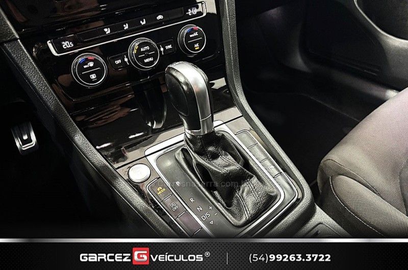 VOLKSWAGEN GOLF 1.4 TSI HIGHLINE 16V 2014/2015 GARCEZ VEÍCULOS BENTO GONÇALVES / Carros no Vale