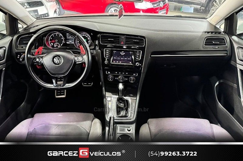 VOLKSWAGEN GOLF 1.4 TSI HIGHLINE 16V 2014/2015 GARCEZ VEÍCULOS BENTO GONÇALVES / Carros no Vale