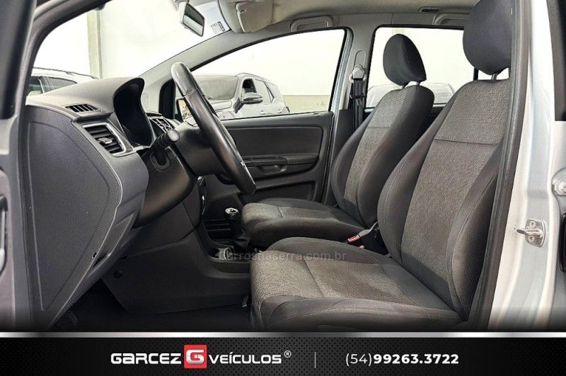 VOLKSWAGEN SPACEFOX 1.6 MI TREND 8V 2012/2013 GARCEZ VEÍCULOS BENTO GONÇALVES / Carros no Vale