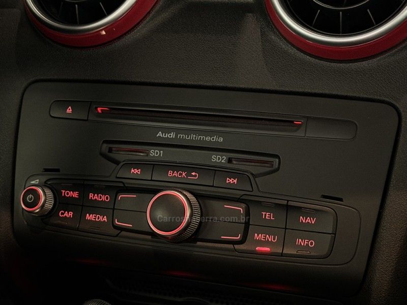 AUDI A1 1.4 TFSI SPORTBACK ATTRACTION 16V 122CV S-TRONIC 2011/2011 GRIFFCAR MULTIMARCAS DOIS IRMÃOS / Carros no Vale AUDI A1 1.4 TFSI SPORTBACK ATTRACTION 16V 122CV S-TRONIC 2011/2011 GRIFFCAR MULTIMARCAS DOIS IRMÃOS / Carros no Vale