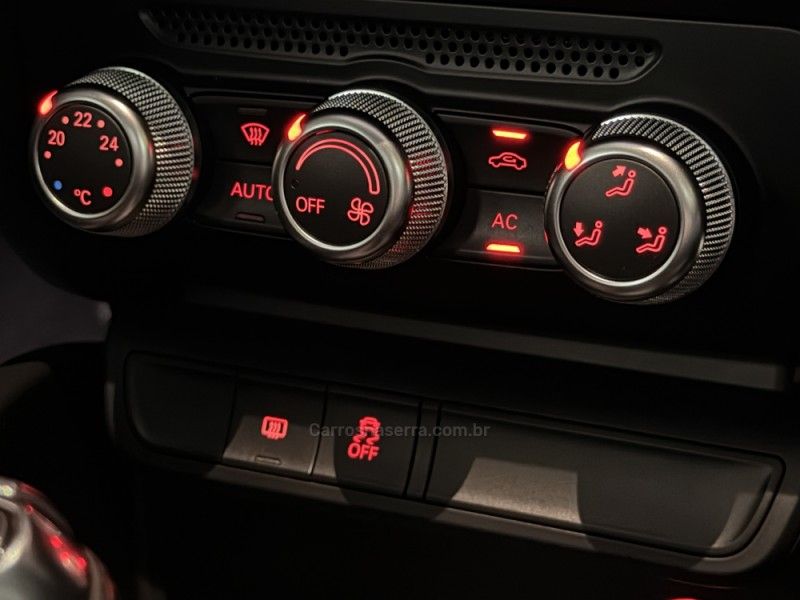 AUDI A1 1.4 TFSI SPORTBACK ATTRACTION 16V 122CV S-TRONIC 2011/2011 GRIFFCAR MULTIMARCAS DOIS IRMÃOS / Carros no Vale AUDI A1 1.4 TFSI SPORTBACK ATTRACTION 16V 122CV S-TRONIC 2011/2011 GRIFFCAR MULTIMARCAS DOIS IRMÃOS / Carros no Vale