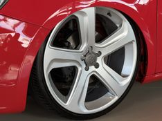 AUDI A1 1.4 TFSI SPORTBACK ATTRACTION 16V 122CV S-TRONIC 2011/2011 GRIFFCAR MULTIMARCAS DOIS IRMÃOS / Carros no Vale