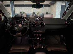 AUDI A1 1.4 TFSI SPORTBACK ATTRACTION 16V 122CV S-TRONIC 2011/2011 GRIFFCAR MULTIMARCAS DOIS IRMÃOS / Carros no Vale