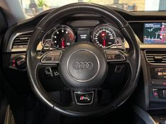 AUDI A5 2.0 TFSI SPORTBACK QUATTRO16V S-TRONIC 2013/2013 GRIFFCAR MULTIMARCAS DOIS IRMÃOS / Carros no Vale