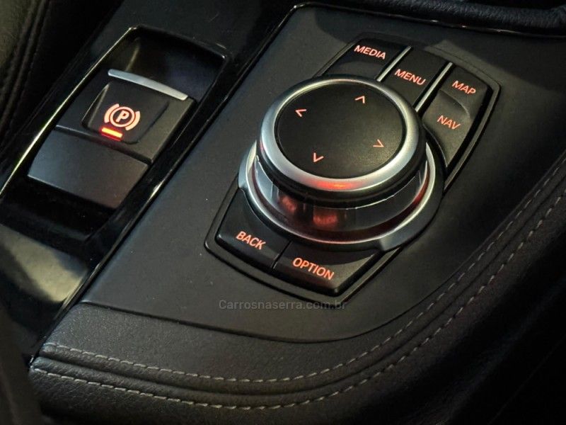 BMW X2 2.0 16V TURBO ACTIVEFLEX SDRIVE 20I 2018/2019 GRIFFCAR MULTIMARCAS DOIS IRMÃOS / Carros no Vale