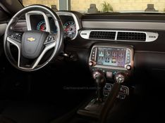 CHEVROLET CAMARO 6.2 SS COUPÉ V8 2013/2013 GRIFFCAR MULTIMARCAS DOIS IRMÃOS / Carros no Vale