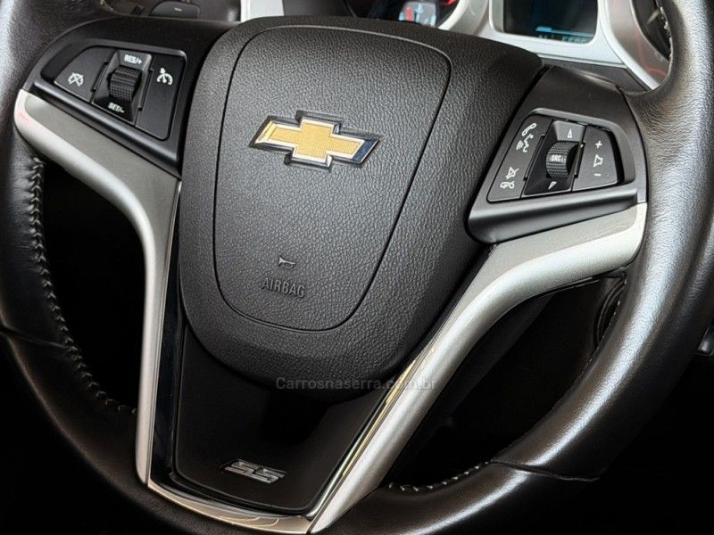 CHEVROLET CAMARO 6.2 SS COUPÉ V8 2013/2013 GRIFFCAR MULTIMARCAS DOIS IRMÃOS / Carros no Vale