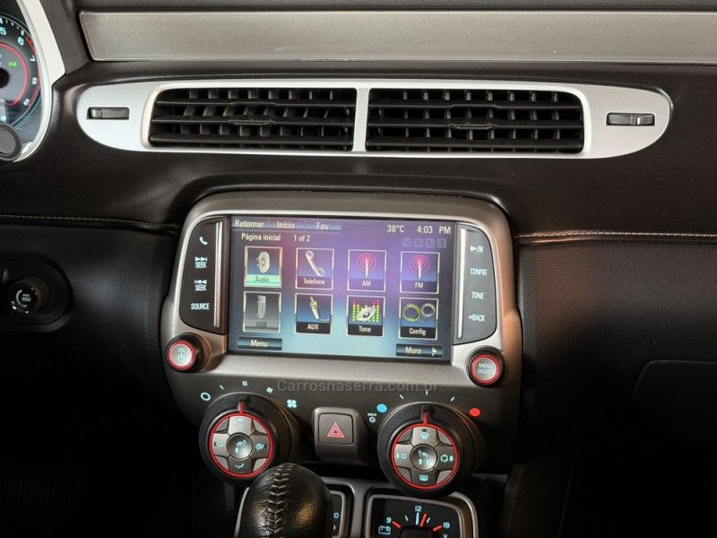 CHEVROLET CAMARO 6.2 SS COUPÉ V8 2013/2013 GRIFFCAR MULTIMARCAS DOIS IRMÃOS / Carros no Vale