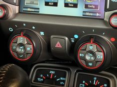 CHEVROLET CAMARO 6.2 SS COUPÉ V8 2013/2013 GRIFFCAR MULTIMARCAS DOIS IRMÃOS / Carros no Vale