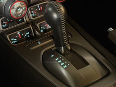 CHEVROLET CAMARO 6.2 SS COUPÉ V8 2013/2013 GRIFFCAR MULTIMARCAS DOIS IRMÃOS / Carros no Vale