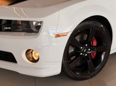 CHEVROLET CAMARO 6.2 SS COUPÉ V8 2013/2013 GRIFFCAR MULTIMARCAS DOIS IRMÃOS / Carros no Vale