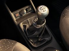 CHEVROLET CORSA 1.4 MPFI PREMIUM 8V 2008/2009 GRIFFCAR MULTIMARCAS DOIS IRMÃOS / Carros no Vale