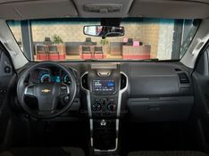 CHEVROLET S10 2.8 4X4 CD 12V TURBO INTERCOOLER 2014/2014 GRIFFCAR MULTIMARCAS DOIS IRMÃOS / Carros no Vale