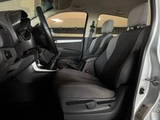 CHEVROLET S10 2.8 4X4 CD 12V TURBO INTERCOOLER 2014/2014 GRIFFCAR MULTIMARCAS DOIS IRMÃOS / Carros no Vale