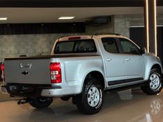 CHEVROLET S10 2.8 4X4 CD 12V TURBO INTERCOOLER 2014/2014 GRIFFCAR MULTIMARCAS DOIS IRMÃOS / Carros no Vale