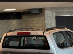 CHEVROLET S10 2.8 4X4 CD 12V TURBO INTERCOOLER 2014/2014 GRIFFCAR MULTIMARCAS DOIS IRMÃOS / Carros no Vale