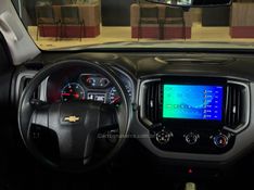 CHEVROLET S10 2.8 LS 4X4 CD 16V TURBO 2017/2018 GRIFFCAR MULTIMARCAS DOIS IRMÃOS / Carros no Vale