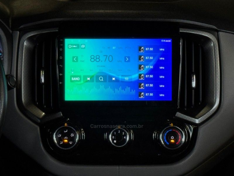 CHEVROLET S10 2.8 LS 4X4 CD 16V TURBO 2017/2018 GRIFFCAR MULTIMARCAS DOIS IRMÃOS / Carros no Vale