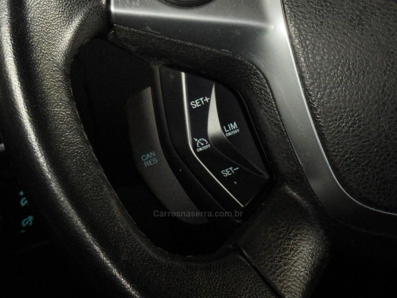 FORD FOCUS 2.0 SE SEDAN 16V 2012/2014 GRIFFCAR MULTIMARCAS DOIS IRMÃOS / Carros no Vale FORD FOCUS 2.0 SE SEDAN 16V 2012/2014 GRIFFCAR MULTIMARCAS DOIS IRMÃOS / Carros no Vale