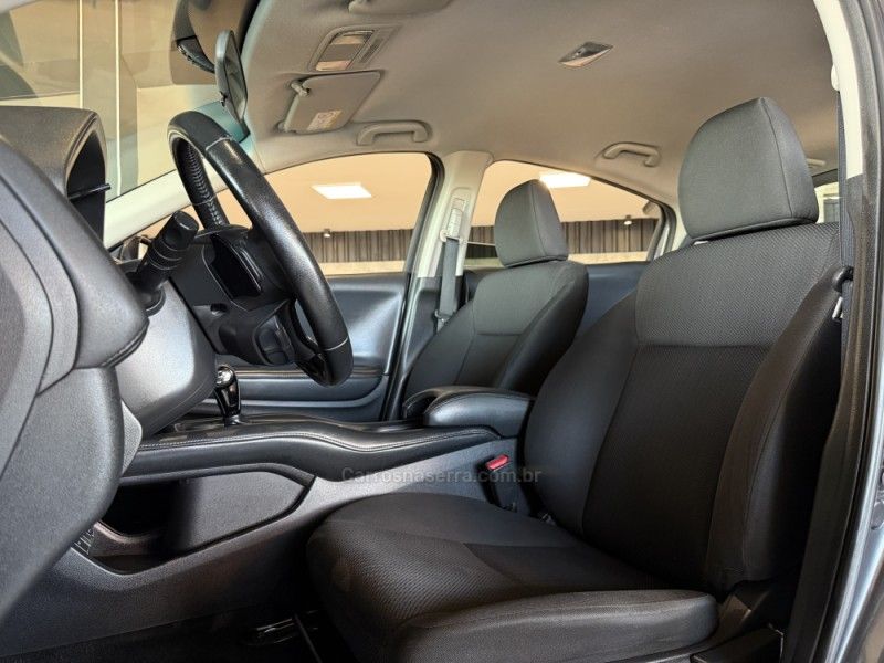 HONDA HR-V 1.8 16V EX 2018/2018 GRIFFCAR MULTIMARCAS DOIS IRMÃOS / Carros no Vale