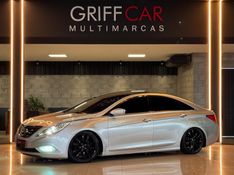 HYUNDAI SONATA 2.4 MPFI I4 16V 182CV 2011/2012 GRIFFCAR MULTIMARCAS DOIS IRMÃOS / Carros no Vale