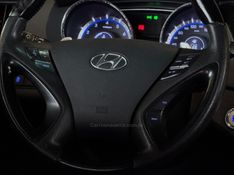 HYUNDAI SONATA 2.4 MPFI I4 16V 182CV 2011/2012 GRIFFCAR MULTIMARCAS DOIS IRMÃOS / Carros no Vale