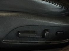 HYUNDAI SONATA 2.4 MPFI I4 16V 182CV 2011/2012 GRIFFCAR MULTIMARCAS DOIS IRMÃOS / Carros no Vale