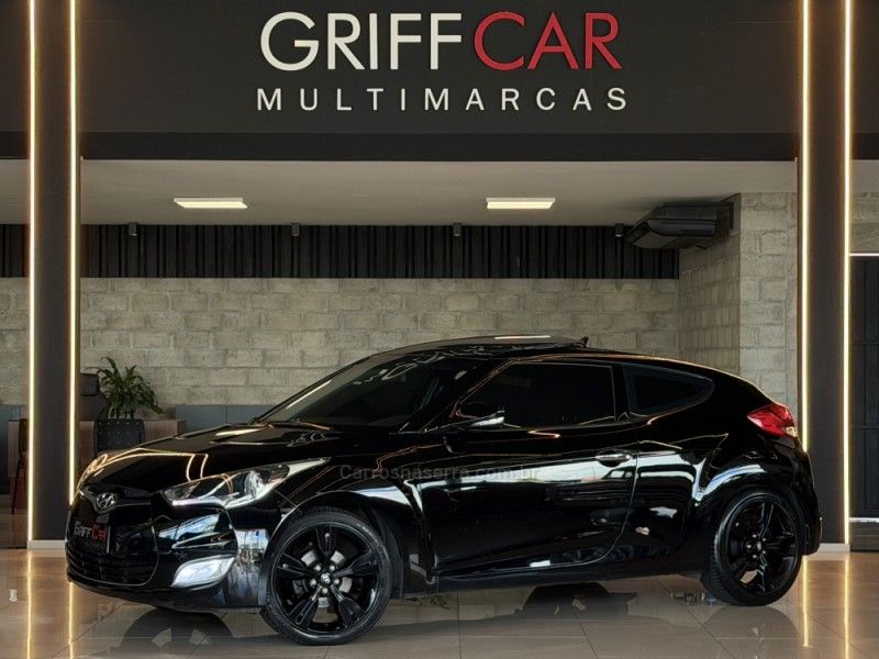 HYUNDAI VELOSTER 1.6 16V 3P 2012/2013 GRIFFCAR MULTIMARCAS DOIS IRMÃOS / Carros no Vale HYUNDAI VELOSTER 1.6 16V 3P 2012/2013 GRIFFCAR MULTIMARCAS DOIS IRMÃOS / Carros no Vale