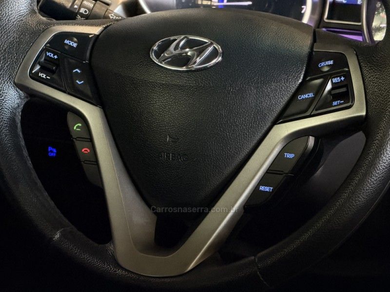 HYUNDAI VELOSTER 1.6 16V 3P 2012/2013 GRIFFCAR MULTIMARCAS DOIS IRMÃOS / Carros no Vale HYUNDAI VELOSTER 1.6 16V 3P 2012/2013 GRIFFCAR MULTIMARCAS DOIS IRMÃOS / Carros no Vale