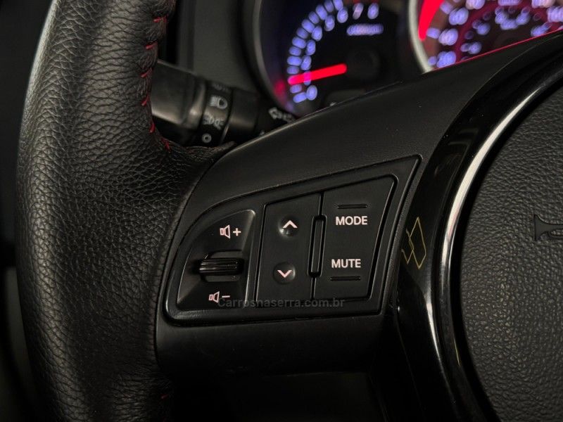 KIA CERATO 1.6 SX3 16V 2012/2013 GRIFFCAR MULTIMARCAS DOIS IRMÃOS / Carros no Vale KIA CERATO 1.6 SX3 16V 2012/2013 GRIFFCAR MULTIMARCAS DOIS IRMÃOS / Carros no Vale