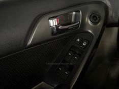 KIA CERATO 1.6 SX3 16V 2012/2013 GRIFFCAR MULTIMARCAS DOIS IRMÃOS / Carros no Vale